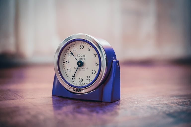 Délai-réponse-après-prise-empreinte-titre-séjour-Paris