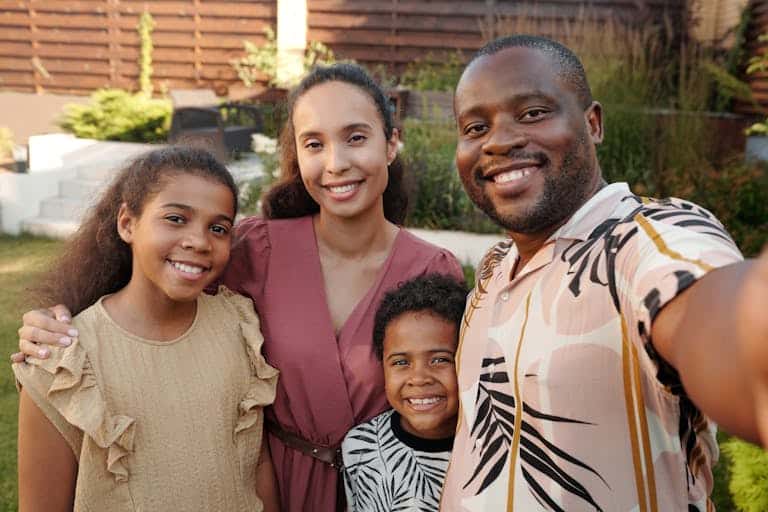 Régularisation-par-attaches-familiales-à-Paris